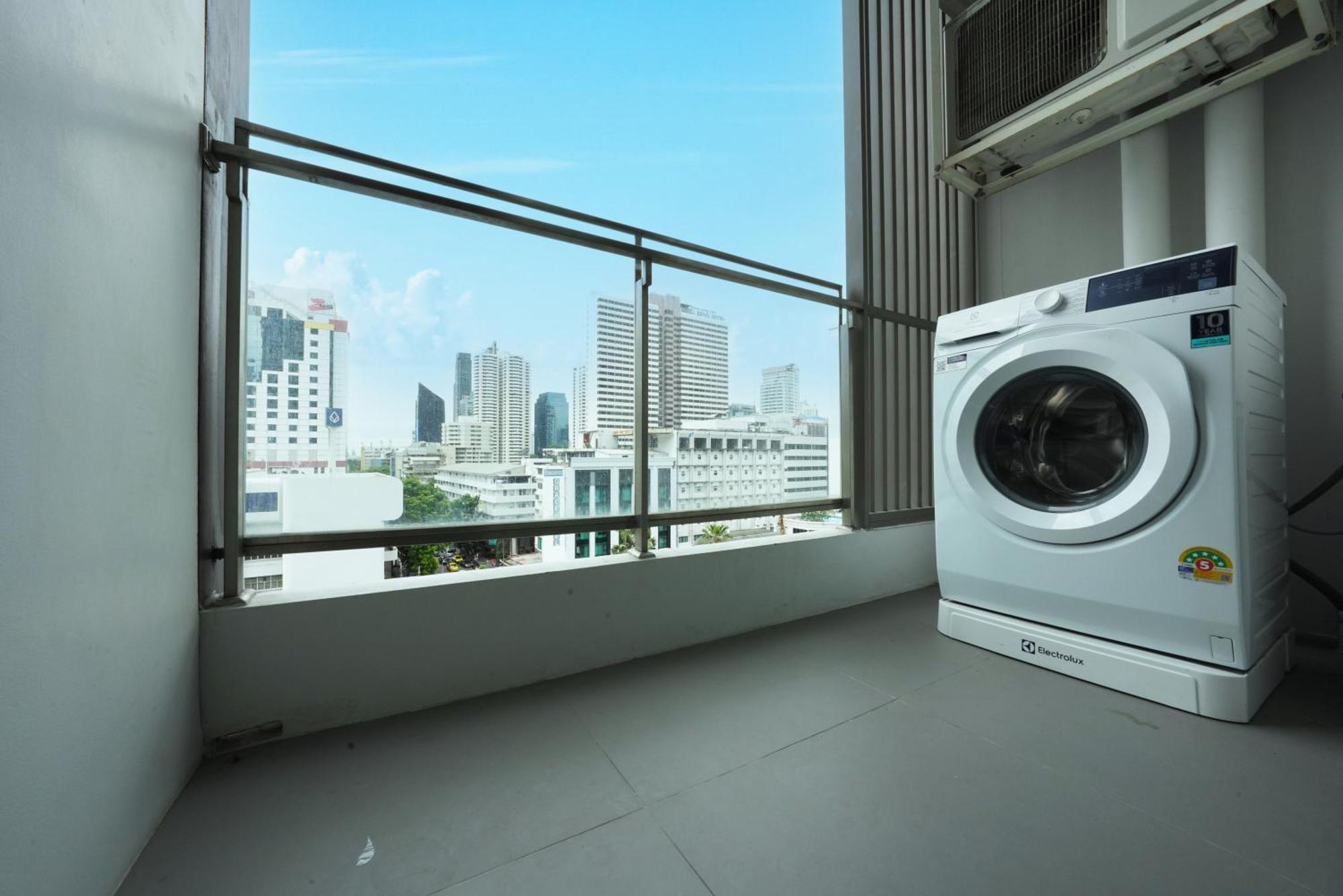 The Rich Residence Sukhumvit Nana Bangkok Buitenkant foto